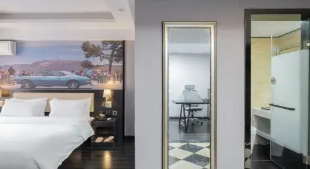 Люкс Deluxe Rongcheng Holiday Hotel  (Shuangliu International Airport Outlet Store)