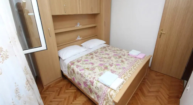 Apartments Milka, Забронировать Апартаменты/квартира Отели Ровинь с парковкой, рядом с Rovinj Market, Парковка