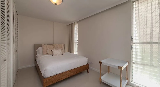 Huge 2br/2ba Mins Away From Waikiki Beach by Domio, Rezerwuj Hotel Waikiki Honolulu