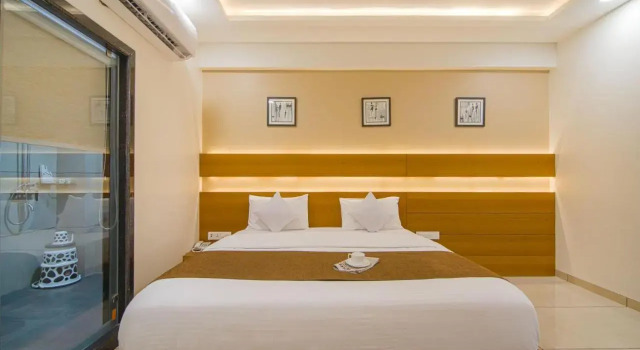 Hotel Sleep Inn, Rezerwuj Hotel Gandhinagar Gujarat