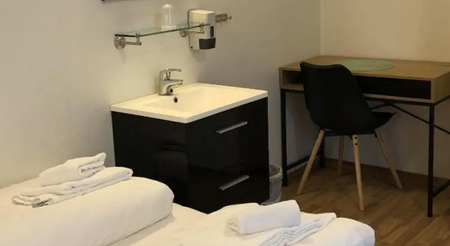 Ami hotel