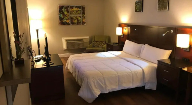 Двухместный номер Deluxe Stratus Suites Boutique Hotel