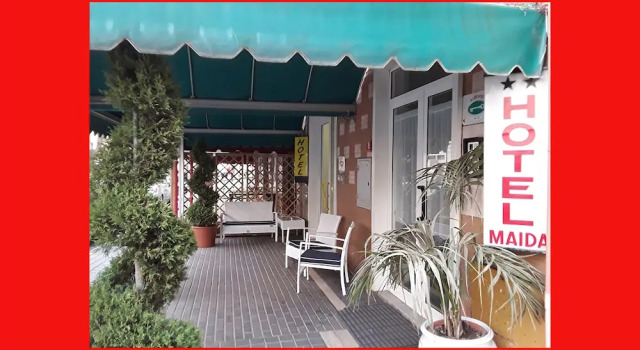 Hotel Stella & Maida, Забронировать Отель Отели Фоллоника с парковкой, Парковка