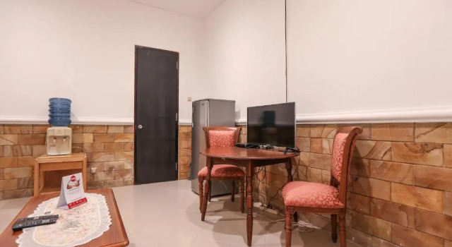 Люкс OYO 135 Menteng Guest House