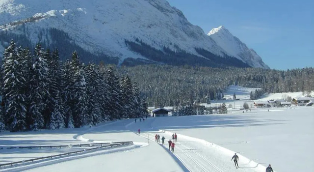 Landhaus Weisl, Prenota Casa vacanze Hotel a Tirolo con parcheggio, Parcheggio
