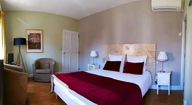 LObservance Bed & Breakfast, Забронировать Отель Отели Авиньона с бассейном, рядом с Avignon Festival, Бассейн