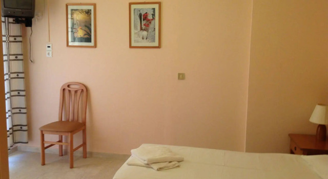 Summery Hotel