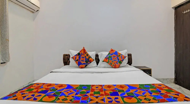 Номер Deluxe Fabhotel Ai Howrah