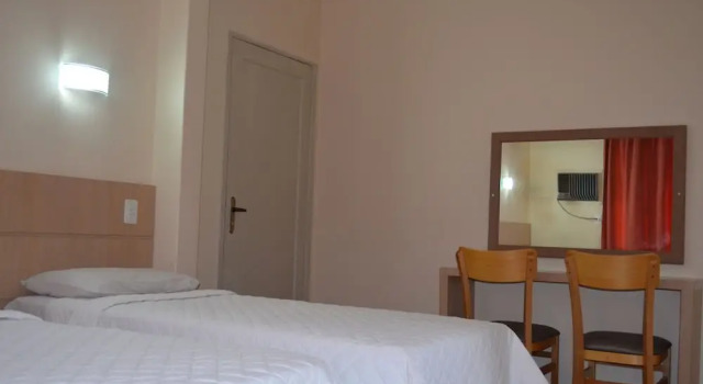 Двухместный номер Deluxe с балконом Lux Hotel