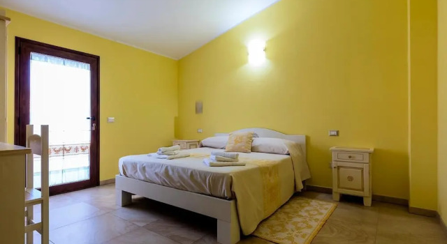 Номер Standard с балконом Sardinia for you
