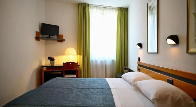 Standard Doppel Zimmer Hotel Roma Assisi