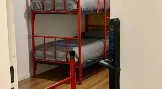 Кровать в общем номере Boga Hostel