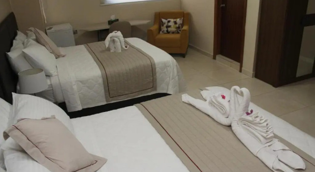 Двухместный номер Deluxe Murex Plaza Hotel & Suites