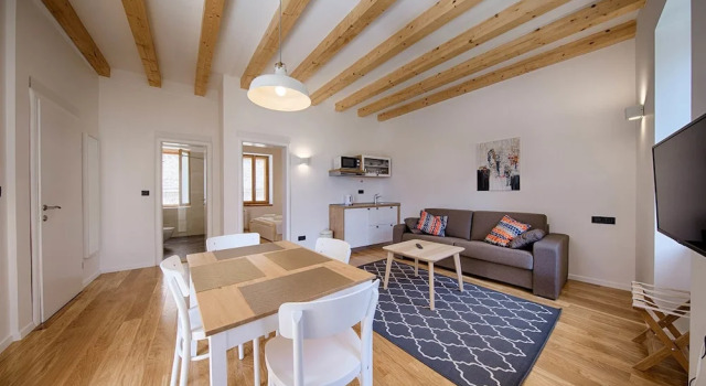Apartments Villa Glorija, Prenota Appartamento Komiza 