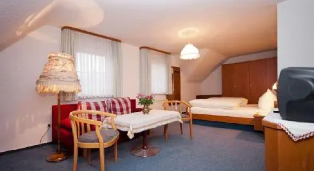 Landgasthof-Pension Ochsen, 预订 酒店 福尔巴赫 Landkreis Karlsruhe