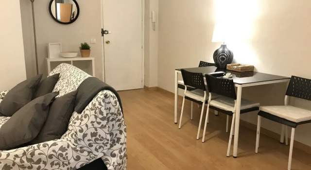 Enjoy Sevilla Apartment, Забронировать Апартаменты/квартира Отели Севильи с парковкой, рядом с Театр Duque La Imperdible, Парковка