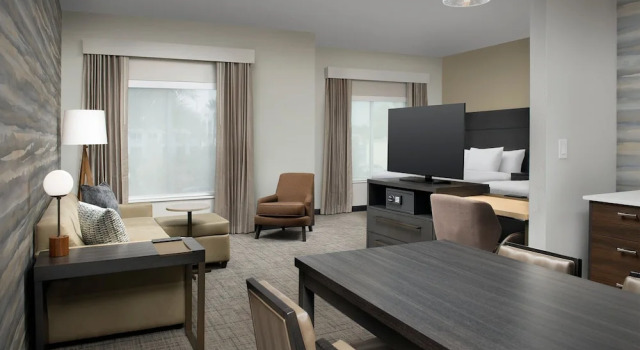 Residence Inn Jacksonville Downtown, Забронировать Отель Джэксонвилл штат Флорида, рядом с Cummer Museum of Art and Gardens