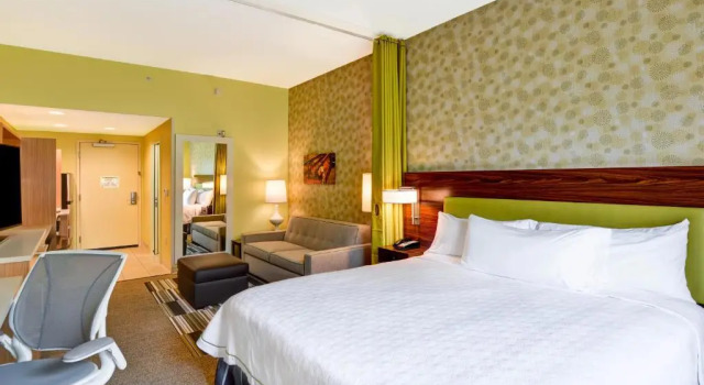 Одноместный люкс c 1 комнатой Home2 Suites By Hilton Summerville
