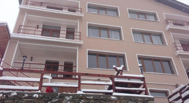 Pensiunea Roka, Rezerwuj Hotel Hotele w Carpathians - Romania z parkingiem, Parking