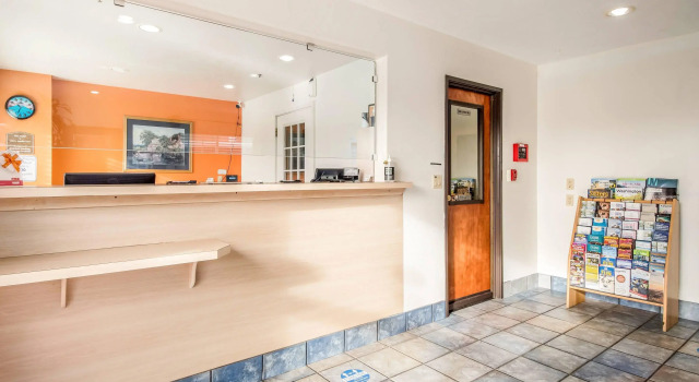 Econo Lodge Inn & Suites Corvallis, Book Hotel Hoteller i Corvallis med morgenmad, Morgenmad