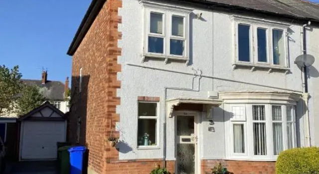 Fully Equipped & Well Presented Apartment - Sleeps 3, Varaa Huoneisto Asunnot kohteessa Merseyside, Huoneisto