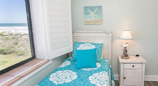 SEA Haven 212 [3/2.5] Free Activities! & Oceanfront Wifi Pool, Rezerwuj Apartament Hotele w Saint Augustine Area z parkingiem, Parking