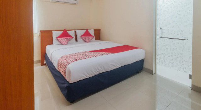 Номер Standard OYO 1448 Mangga Dua Guest House