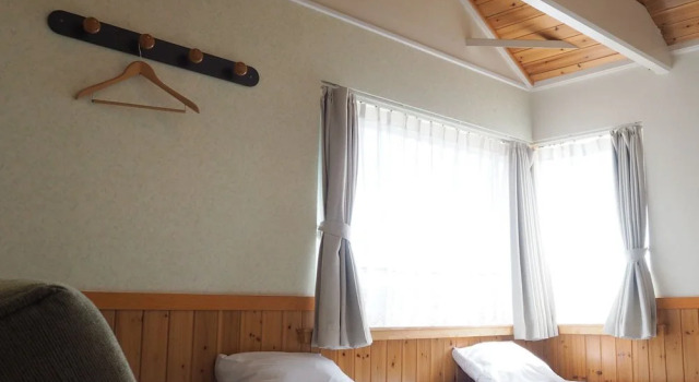 Pension Vingt-Quatre Yeux, Varaa Hotelli Sedosima Shodoshima