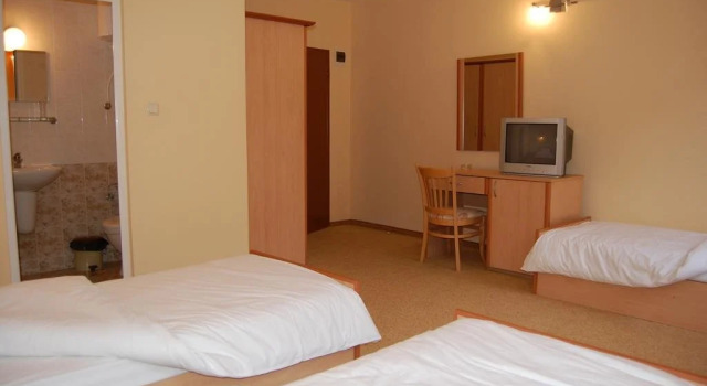 Hotel Vitosha, Varaa Hotelli Hotellit Gabrovo pysäköinnillä, Pysäköinti