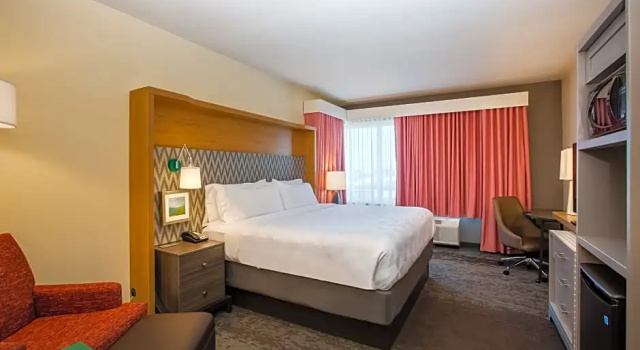 Двухместный номер Standard с видом на город Holiday Inn - Gulfport-Airport by IHG