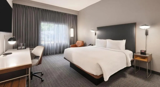 Номер Standard Courtyard by Marriott Burlington