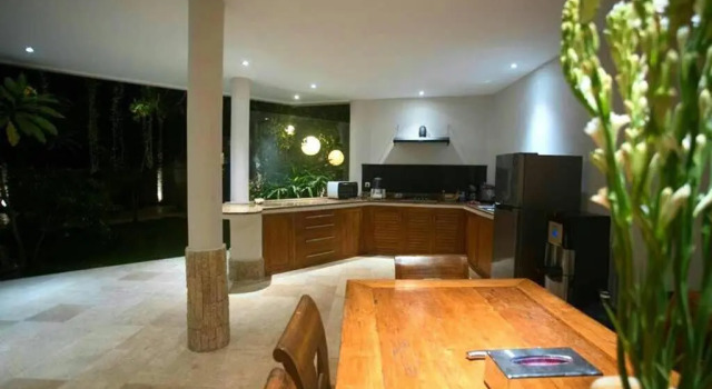 Amazing 3BR Villa in The Heart of Canggu, Rezervovat Vila Chaty v Bali, Chalupa
