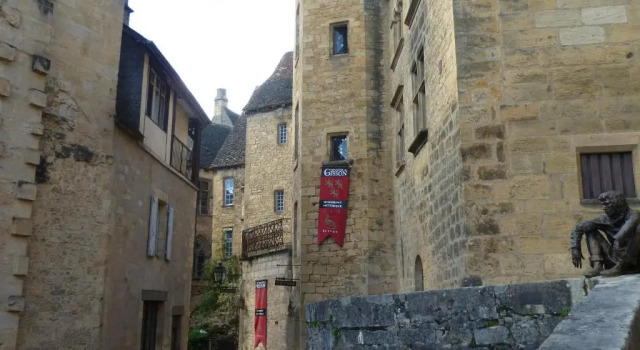 Апартаменты Duplex Cité Médiévale Sarlat