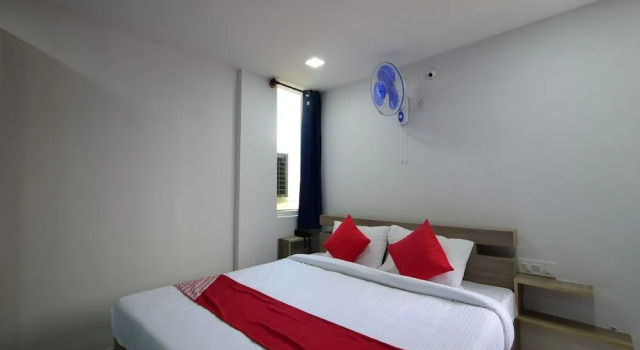 OYO 18487 V Wella Inn, Забронировать Отель Отели штата Карнатаки 3 звезды, 3*