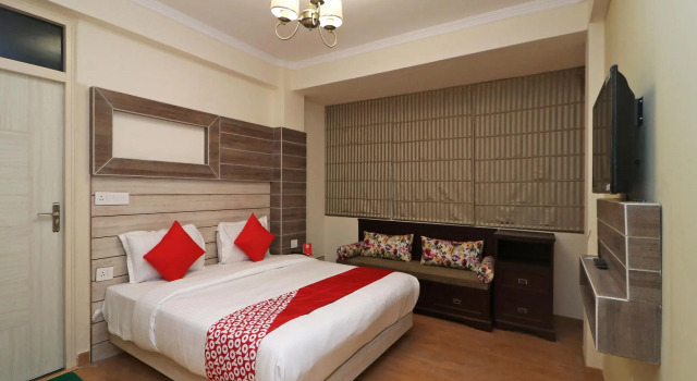 OYO 14750 The Himalayan Retreat