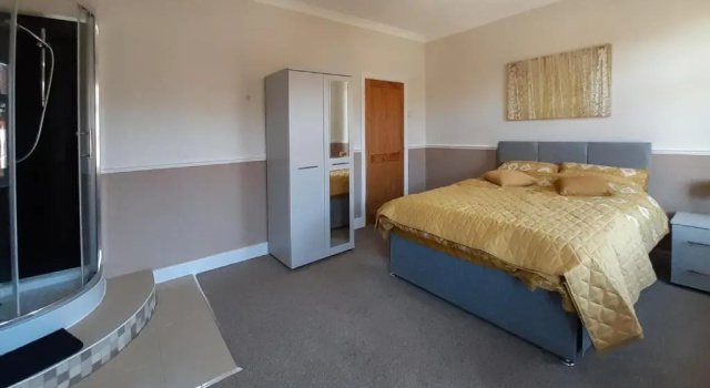 Коттедж Welcoming 4 Bed Holiday Home in Eastbourne