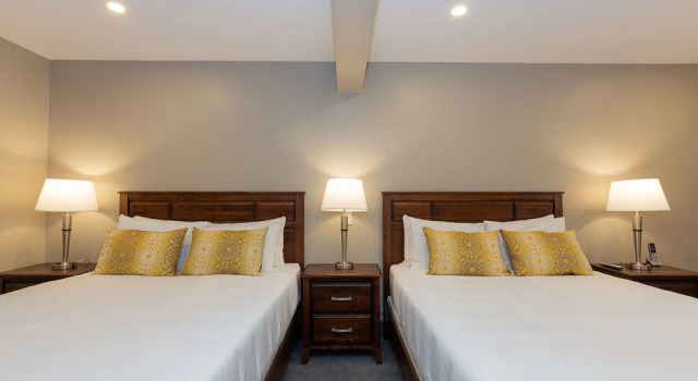 Четырёхместный номер Standard с балконом Motel RDL- au Vieux Piloteux