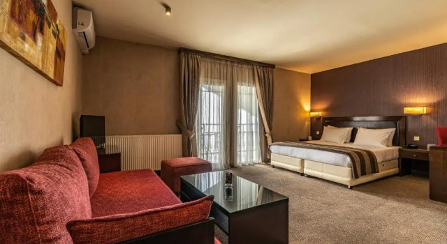 Люкс с видом на море Hotel Avra