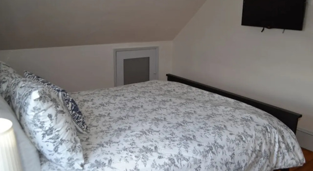 Коттедж Allston Red House