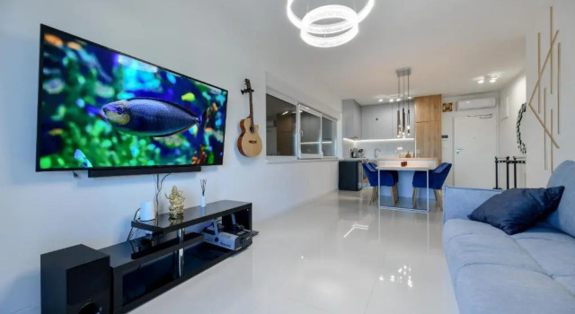 Dream House Apartment