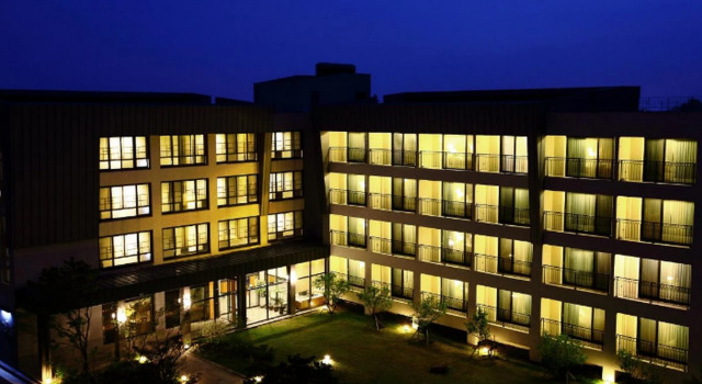IlleInn Hotel, Забронировать Отель Отели Согвипхо с парковкой, Парковка