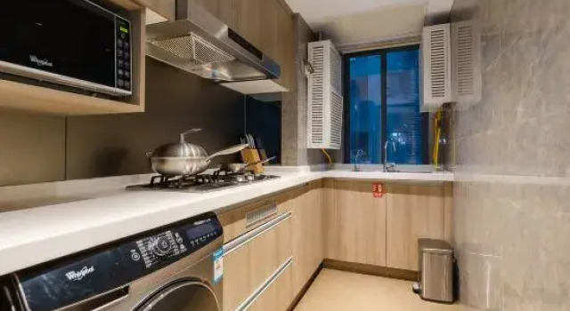 Люкс Luxe·Eastern Joy Suites Hotel