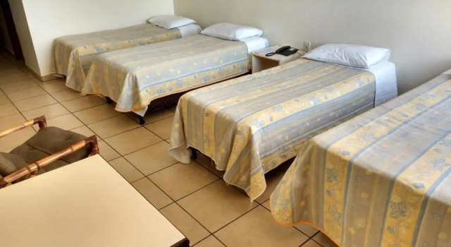 Четырёхместный номер Standard Sayuri hotel