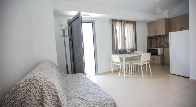 Apartments Chiliadou, Book Apartment Hotels in Central Greece with Parking, Parking