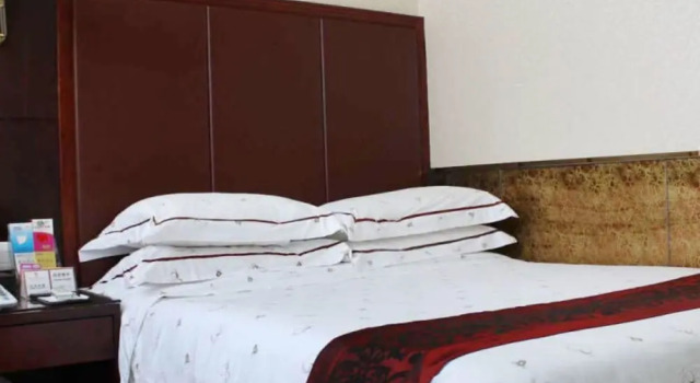 Номер Standard Zhuhai Xinhualian Business Hotel
