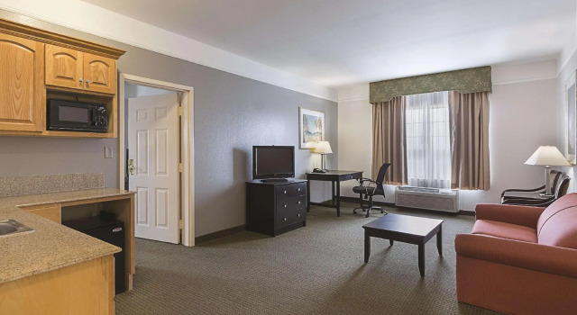 Двухместный люкс La Quinta by Wyndham Deer Park