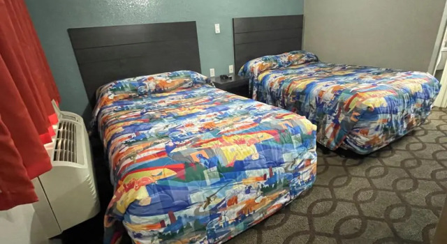 Standard Vierer Zimmer Super 7 Inn