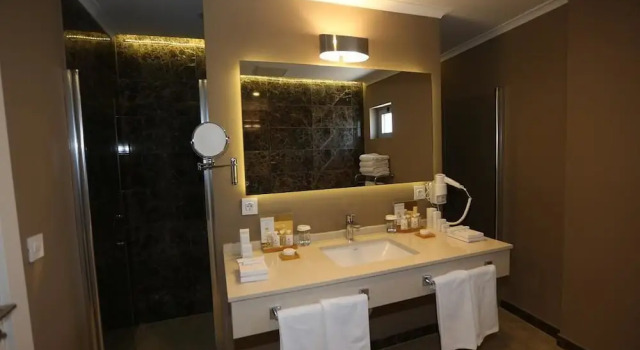 Люкс Premium с балконом Uslu Otel Royal Yachting