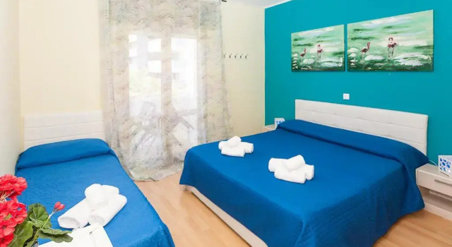 Трёхместный номер с балконом Hotel Romantik & Depandance