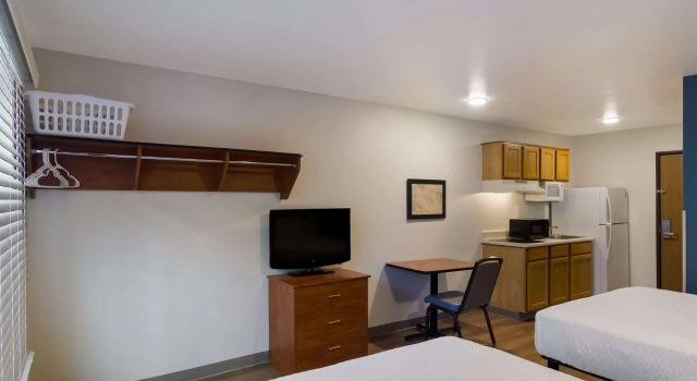 Четырёхместный номер Standard WoodSpring Suites Jacksonville I-295 East